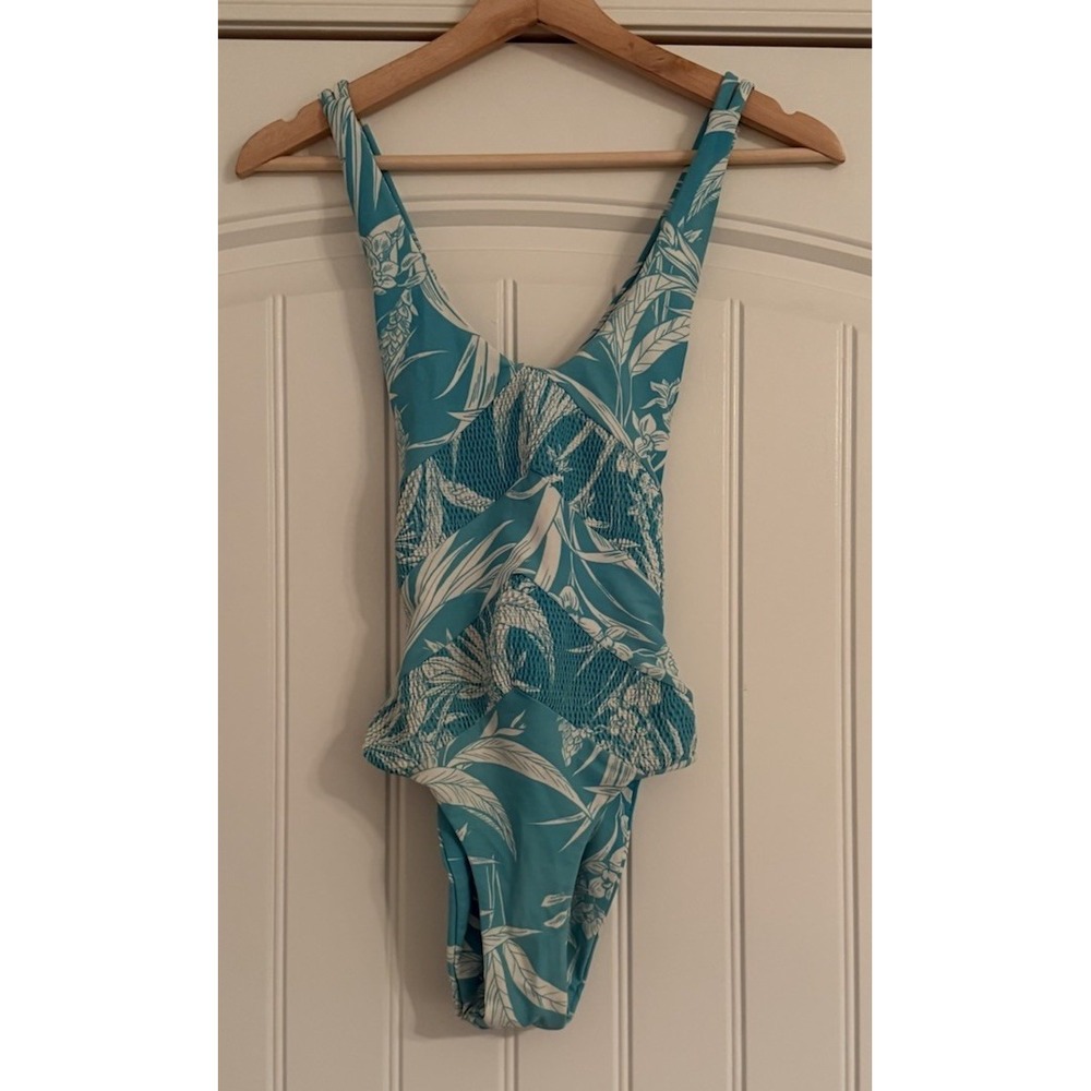 TORI PRAVER  XS Seafoam Tropical One Piece Swimsuit Strappy Back Cheeky Bottom
